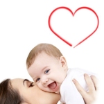Аватар Мама с ребенком и нарисованное сердечко
