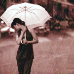 Аватар Девушка, брюнетка под зонтом в дождь
